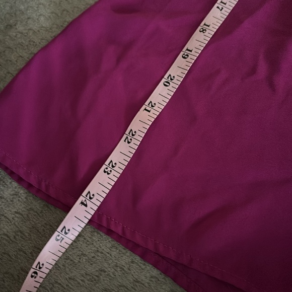 Soprano Fuchsia Short Sleeve Top size small - Picture 5 of 6